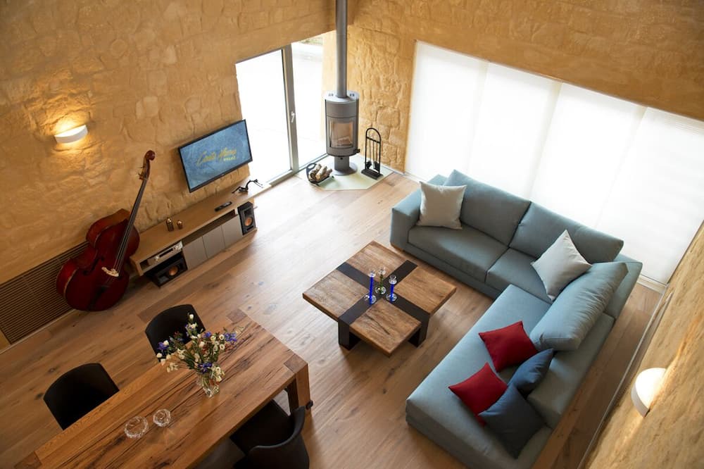 Photo of Livingroom in Kontomari