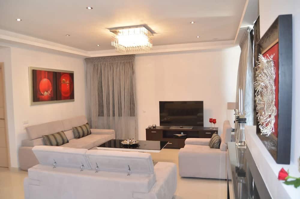Photo of Livingroom in Perama