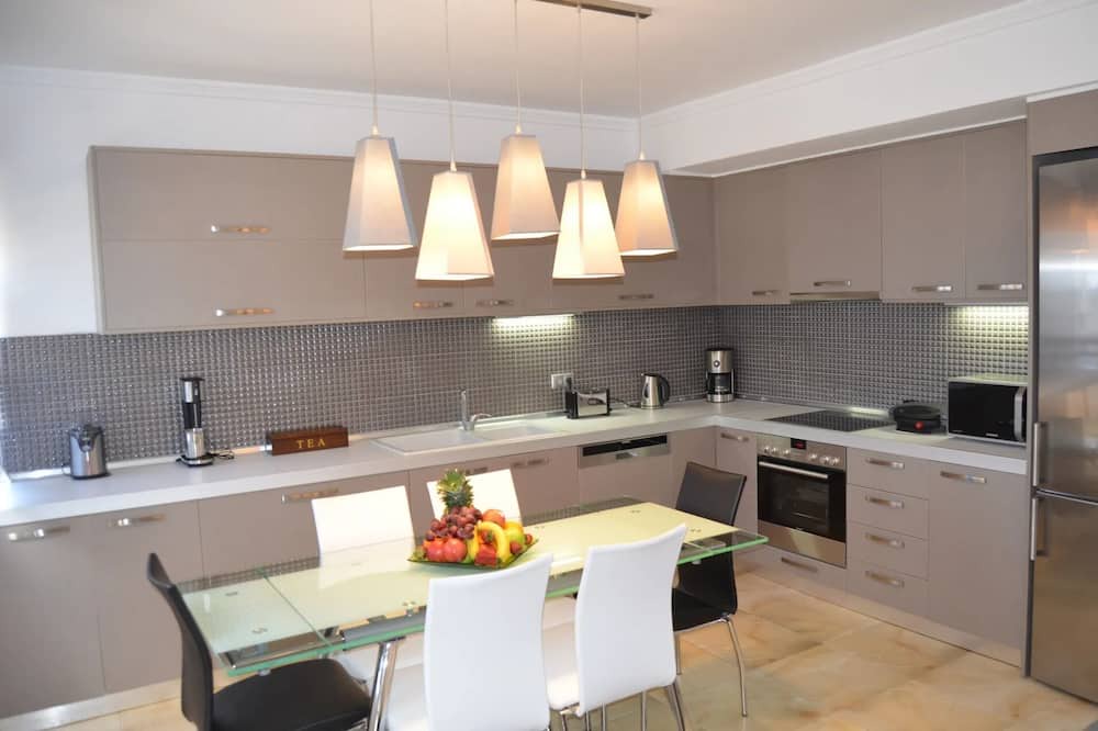 Photo of Kitchen in Perama