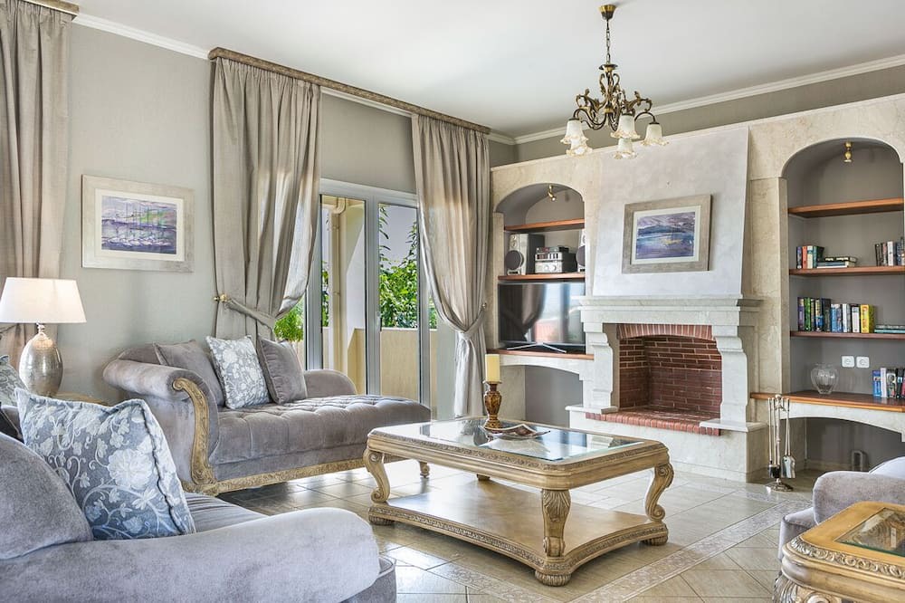 Photo of Livingroom in Spartia