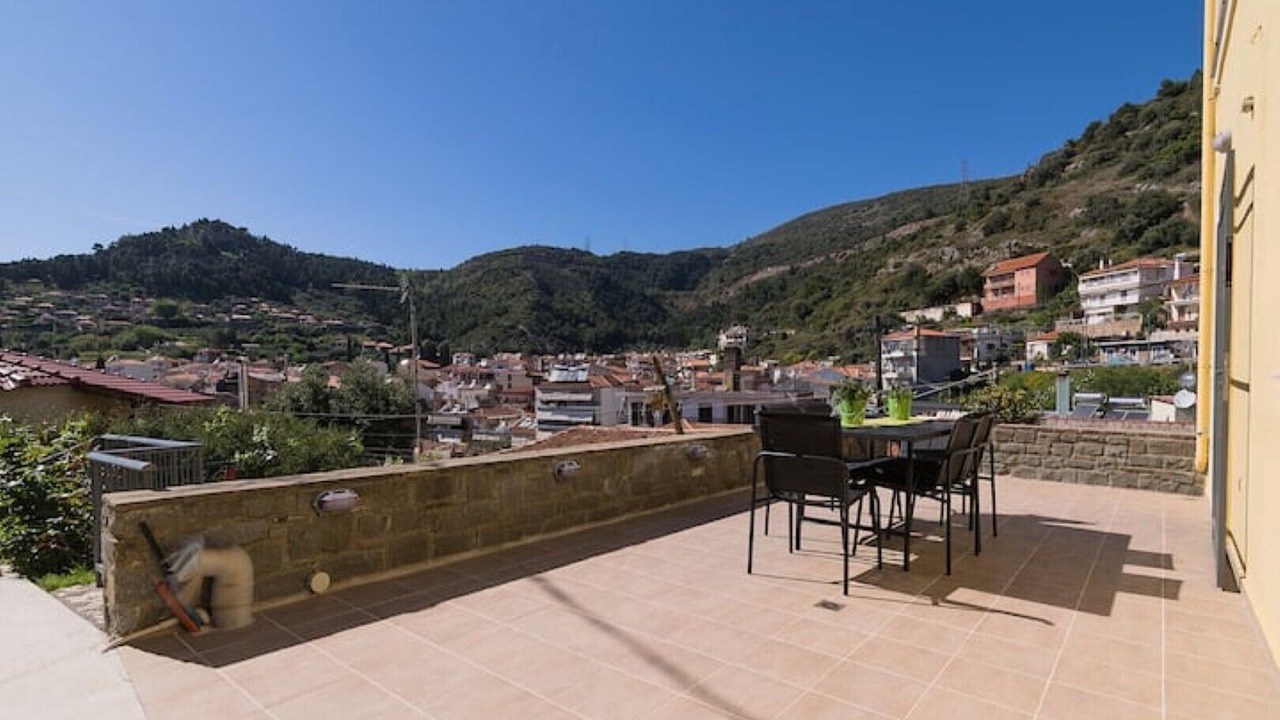 Photo of Patio Balcony in Gefira Mpania
