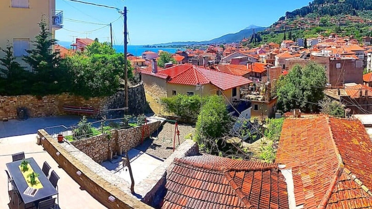 Photo of Outdoor in Gefira Mpania