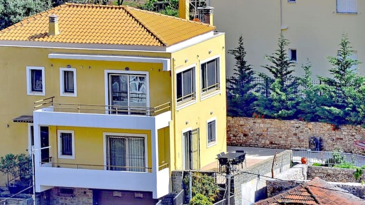 Photo of Outdoor in Gefira Mpania