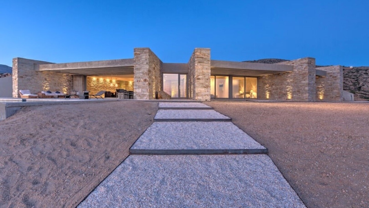 Photo of Outdoor in Milopotas