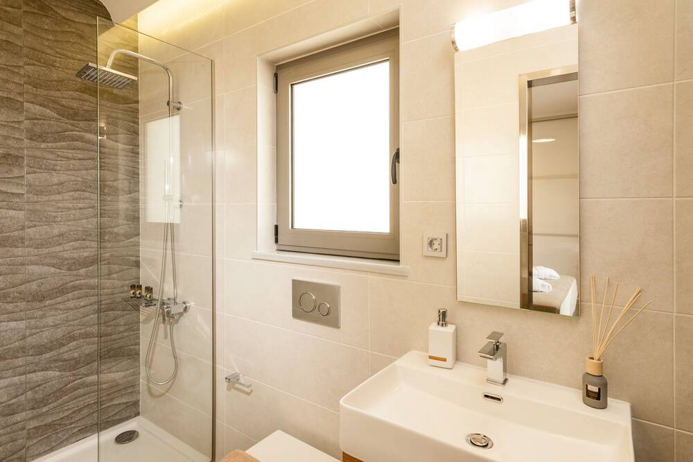Photo of Bathroom in Perivolia