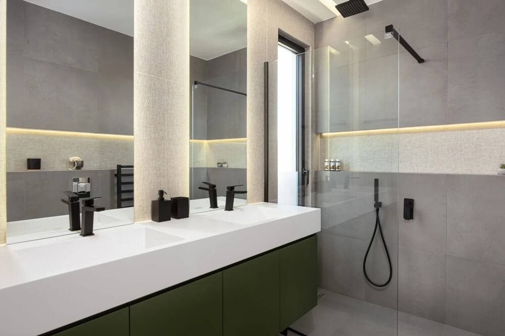 Photo of Bathroom in Kinosargous