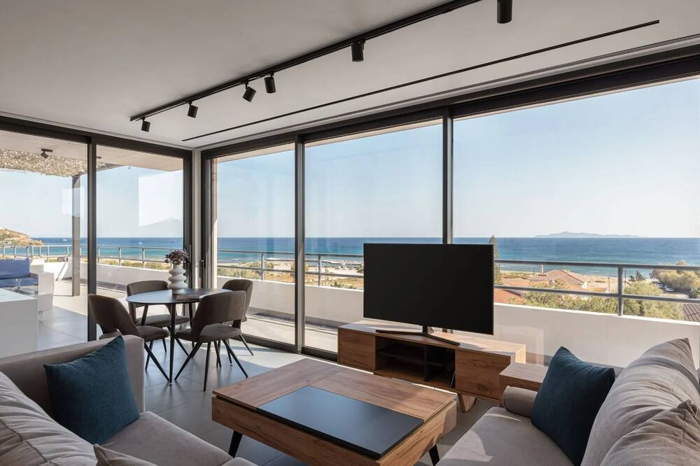 Photo of Livingroom in Kinosargous