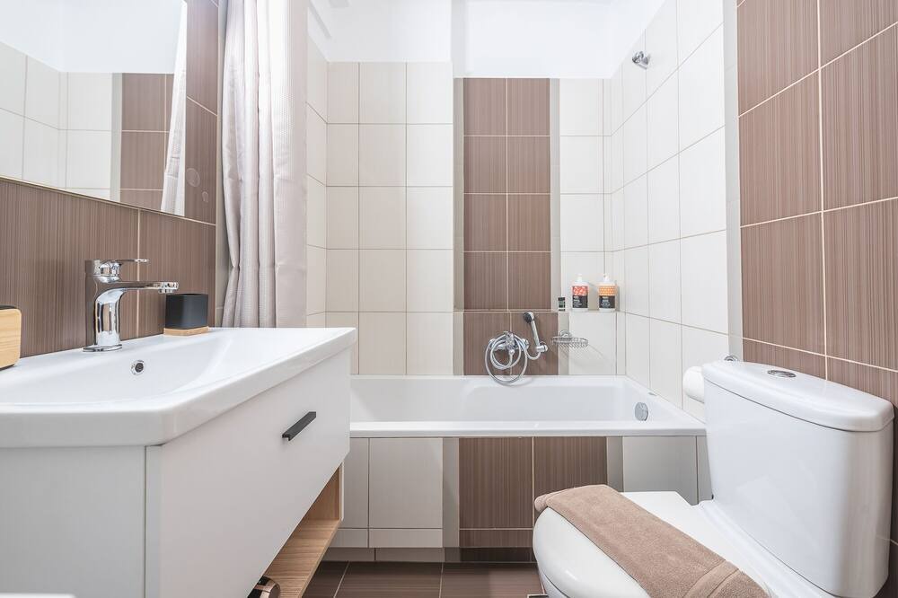 Photo of Bathroom in Goudi