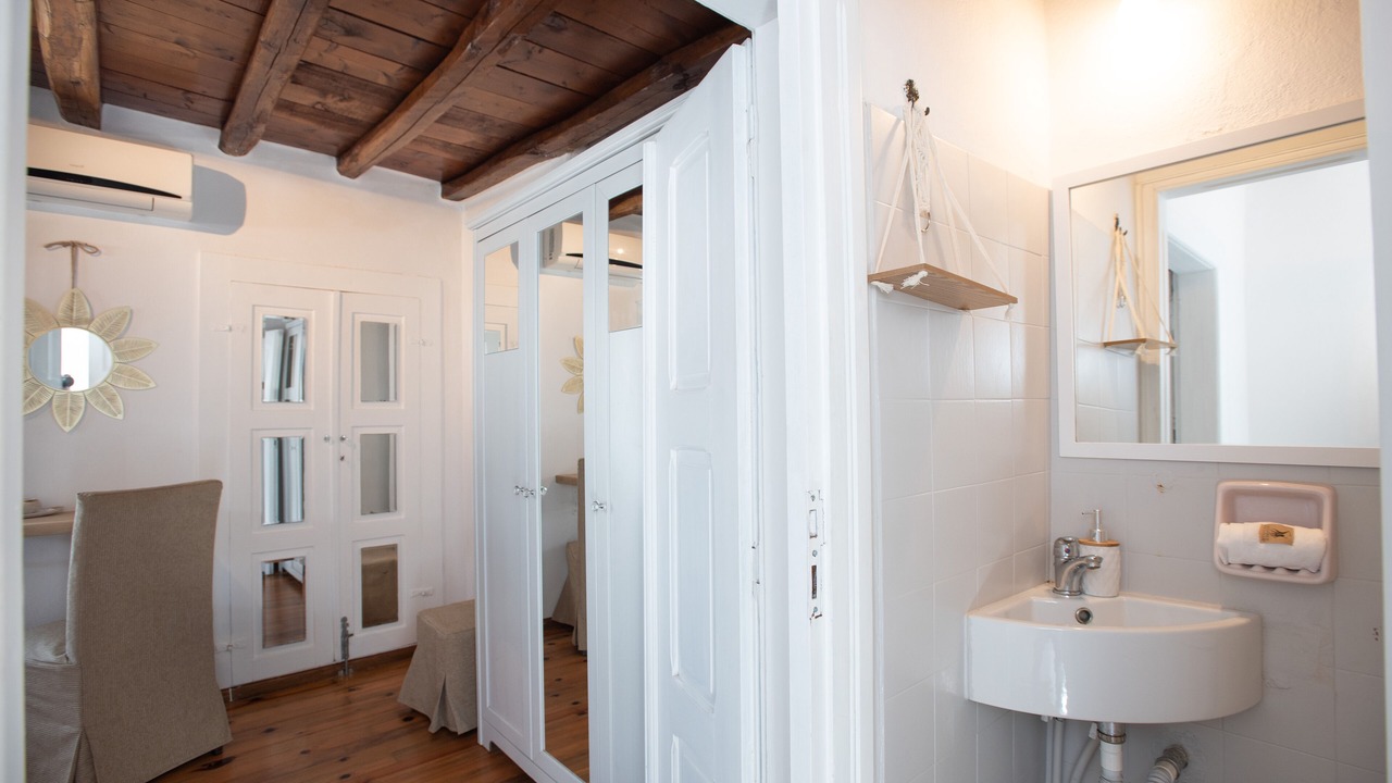 Photo of Bathroom in Mykonos