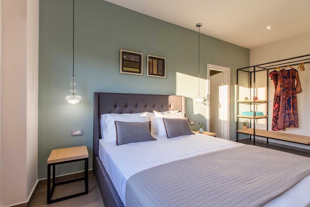 Photo of Bedroom in Alikianos