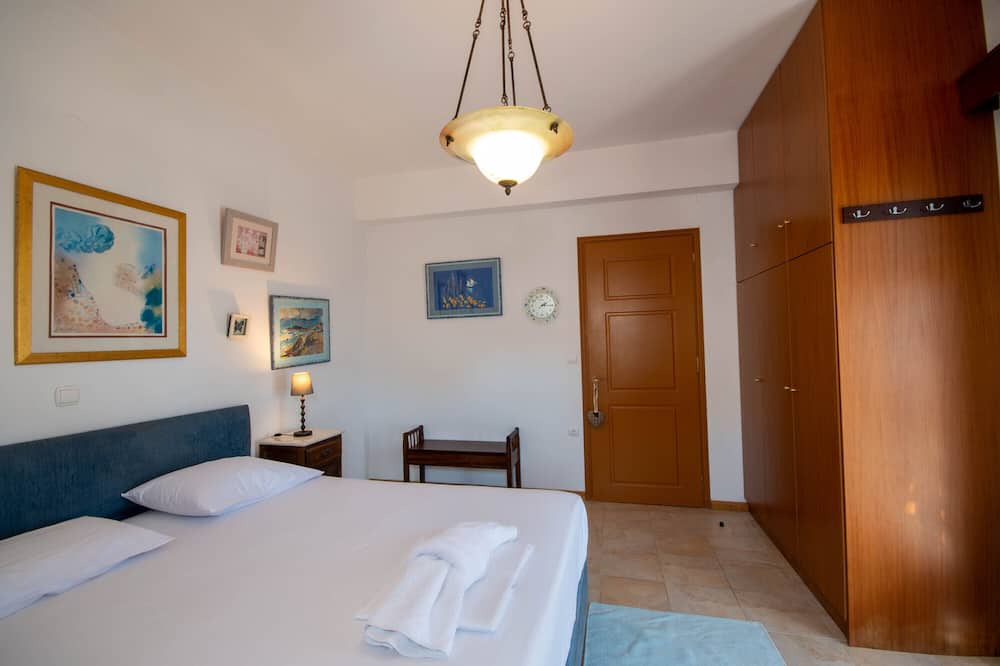 Photo of Bedroom in Tsoutsouros