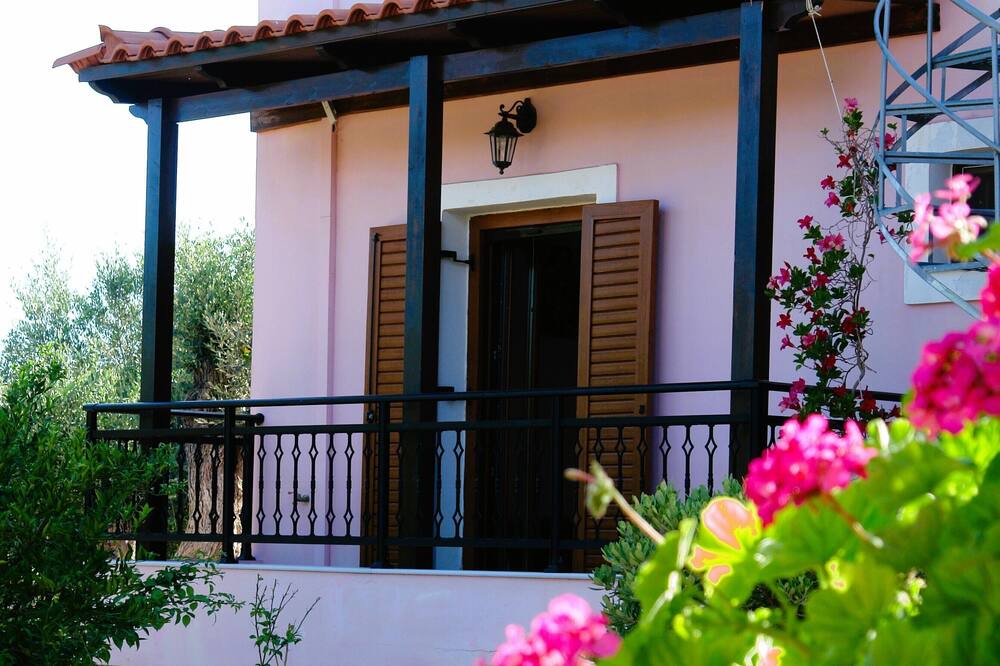 Photo of Outdoor in Asteri