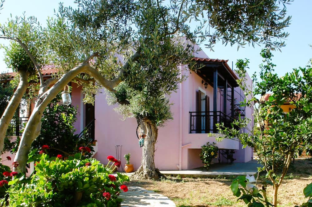 Photo of Outdoor in Asteri