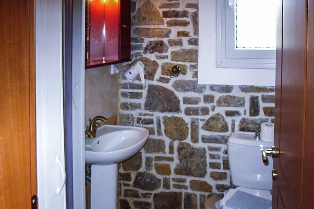 Photo of Bathroom in Myrina
