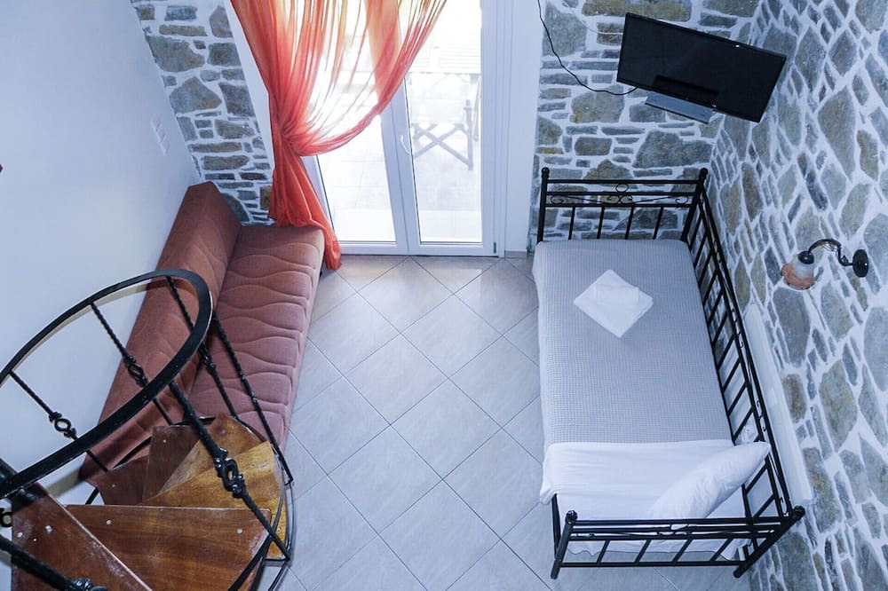 Photo of Bedroom in Myrina