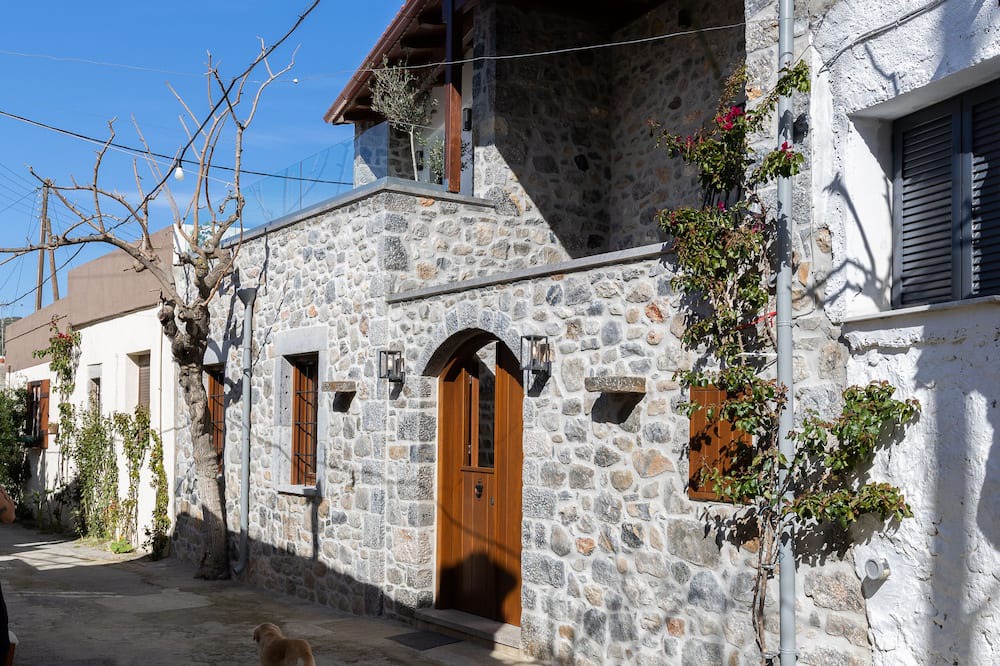 Photo of Outdoor in Avdou