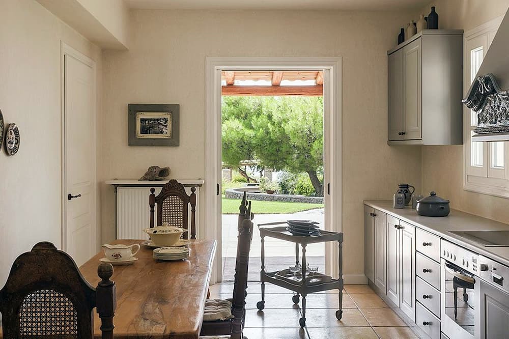 Photo of Kitchen in Bouzaiika