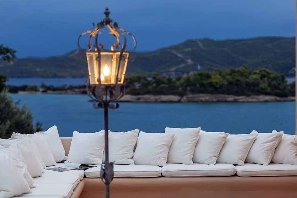Photo of Outdoor in Bouzaiika