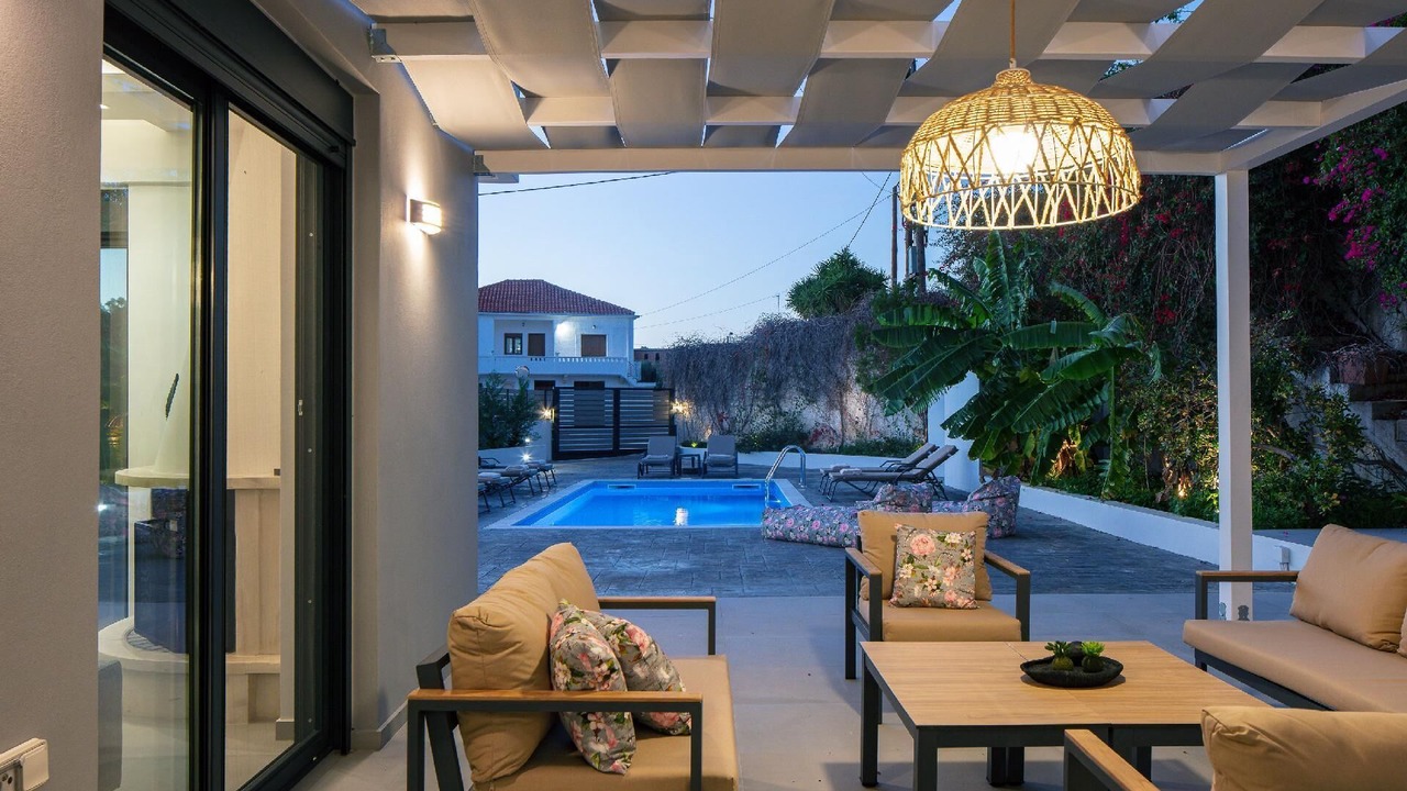 Photo of Outdoor in Prinos