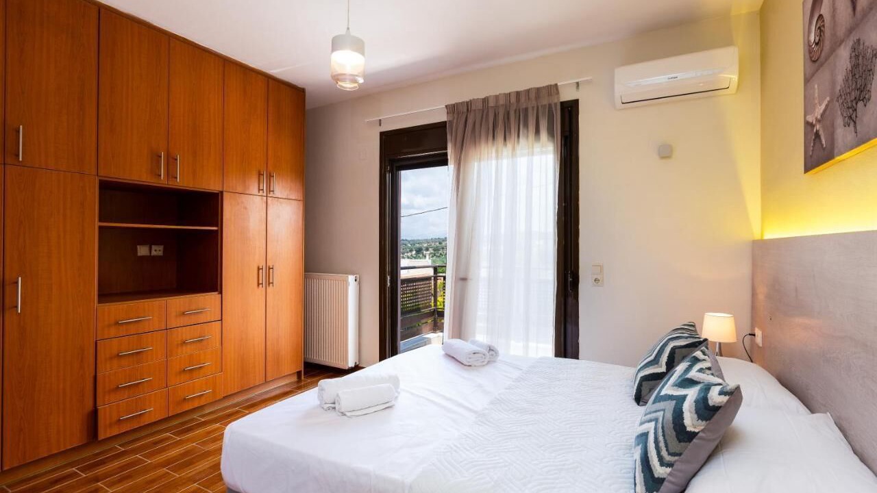 Photo of Bedroom in Loutra