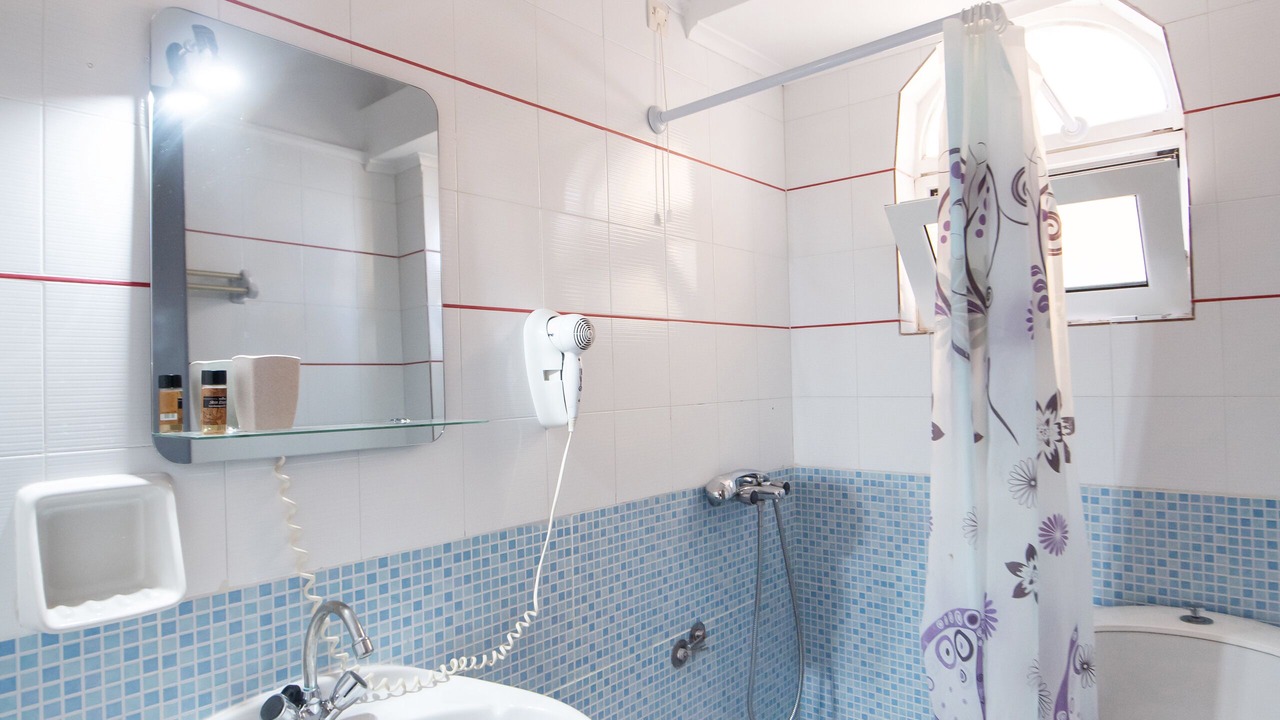 Photo of Bathroom in Kariotai