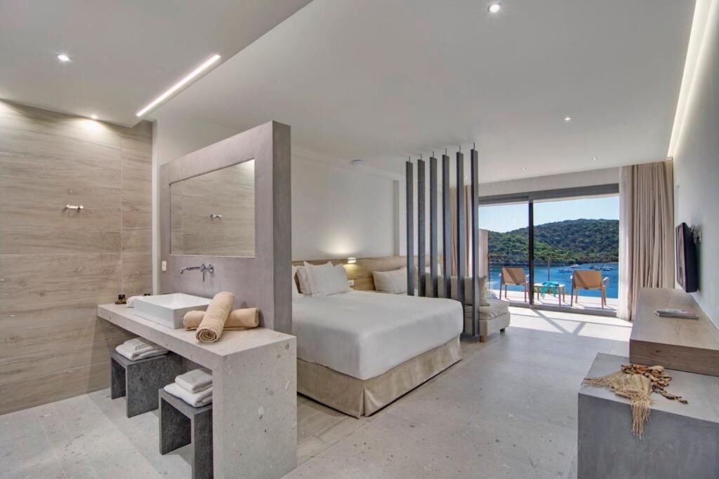 Photo of Bedroom in Sivota