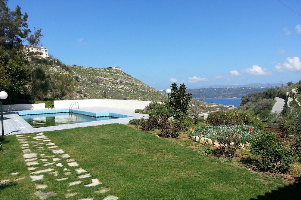 Photo of Outdoor in Megala Chorafia