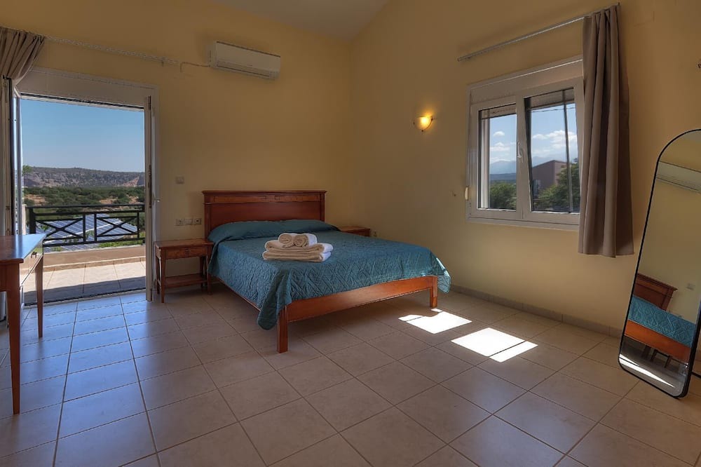 Photo of Bedroom in Prinos