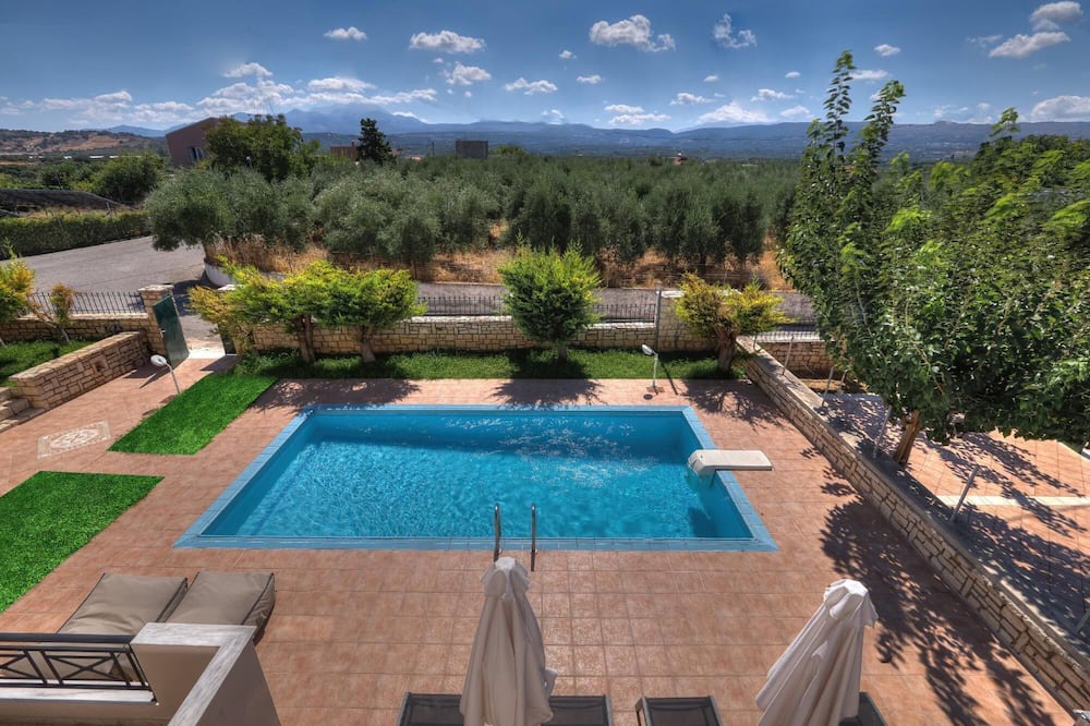 Photo of Outdoor in Prinos