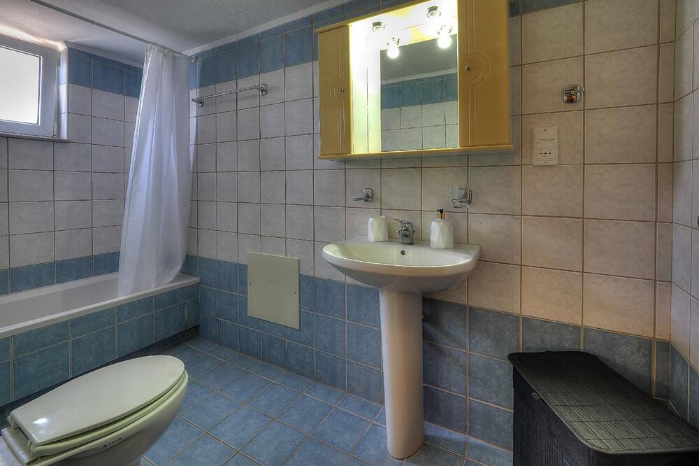 Photo of Bathroom in Prinos