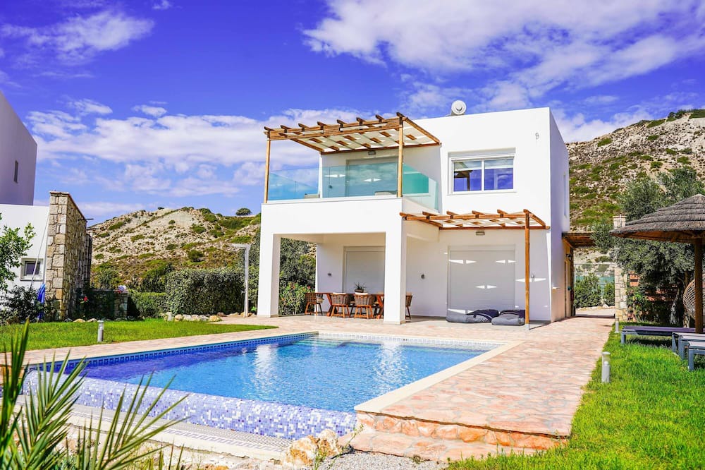 Photo of Outdoor in Iraklides