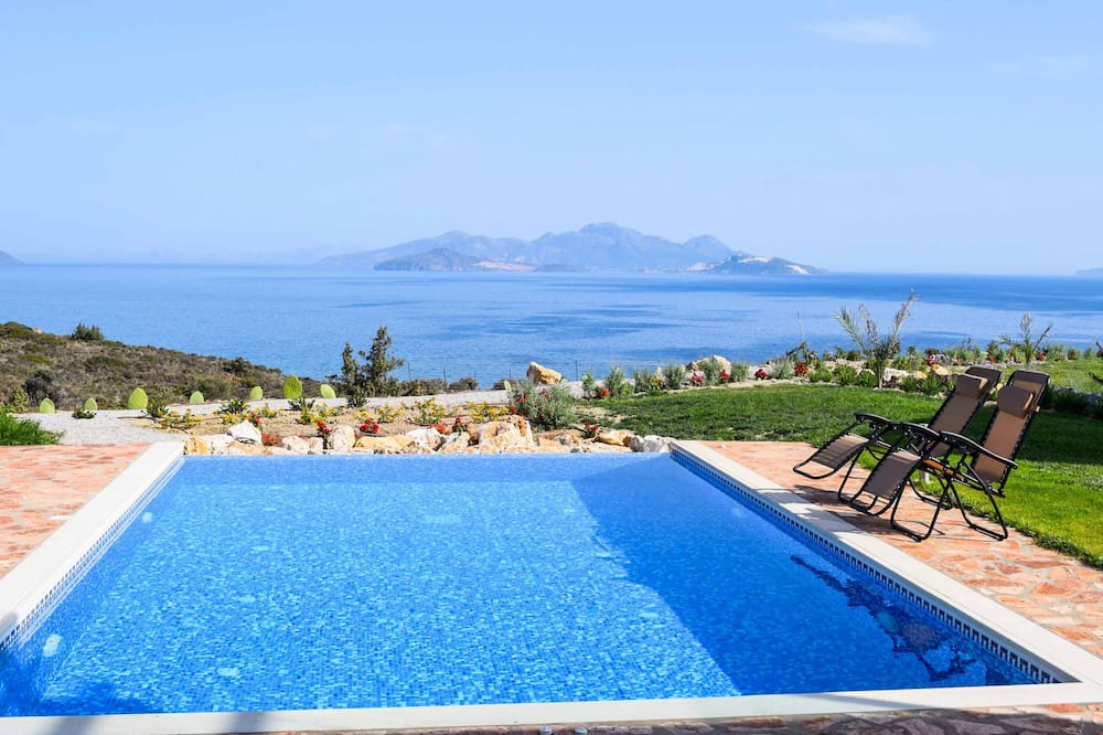 Photo of Outdoor in Iraklides