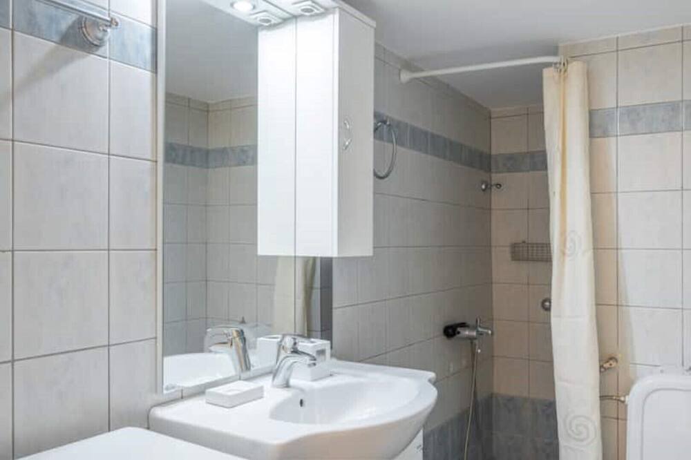 Photo of Bathroom in Kinosargous