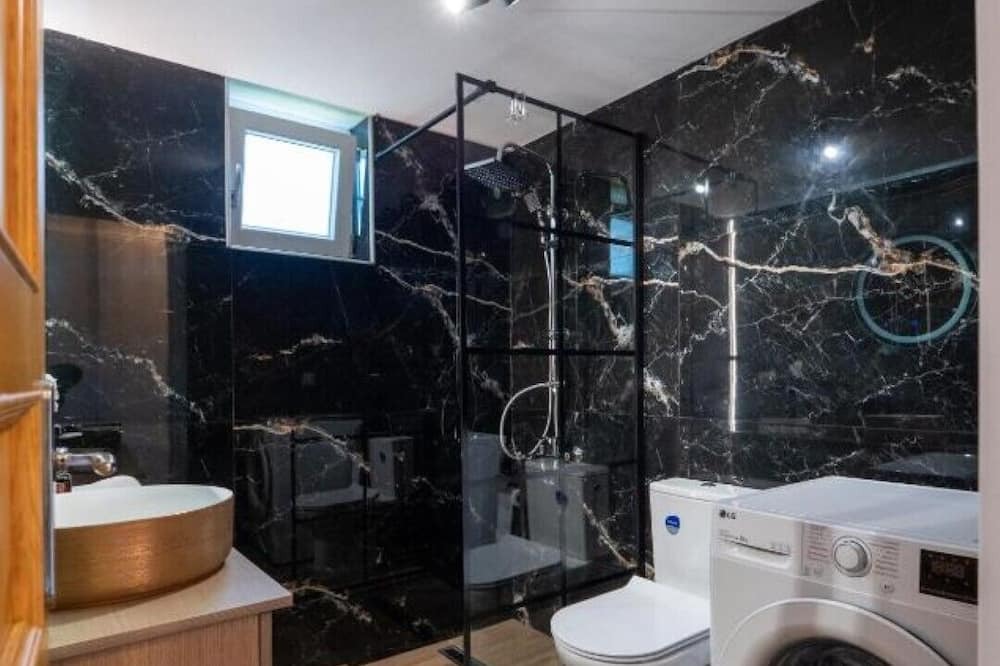 Photo of Bathroom in Old Hersonissos