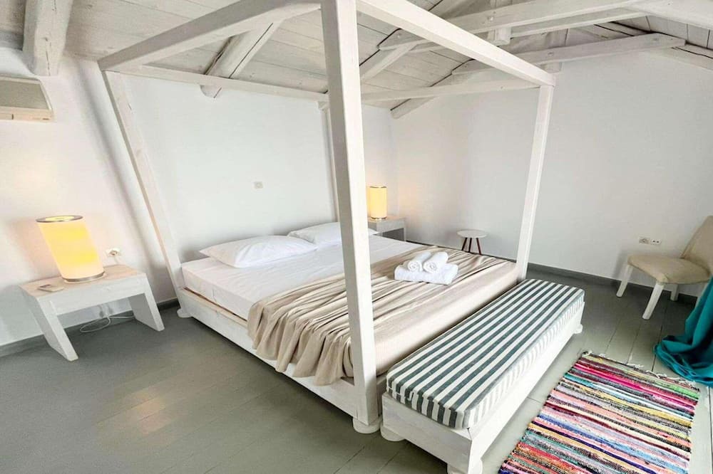 Photo of Bedroom in Xirokastello