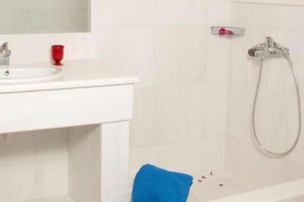 Photo of Bathroom in Xirokastello