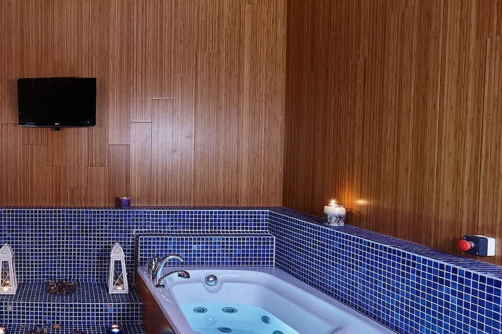 Photo of Bathroom in Koutouloufari