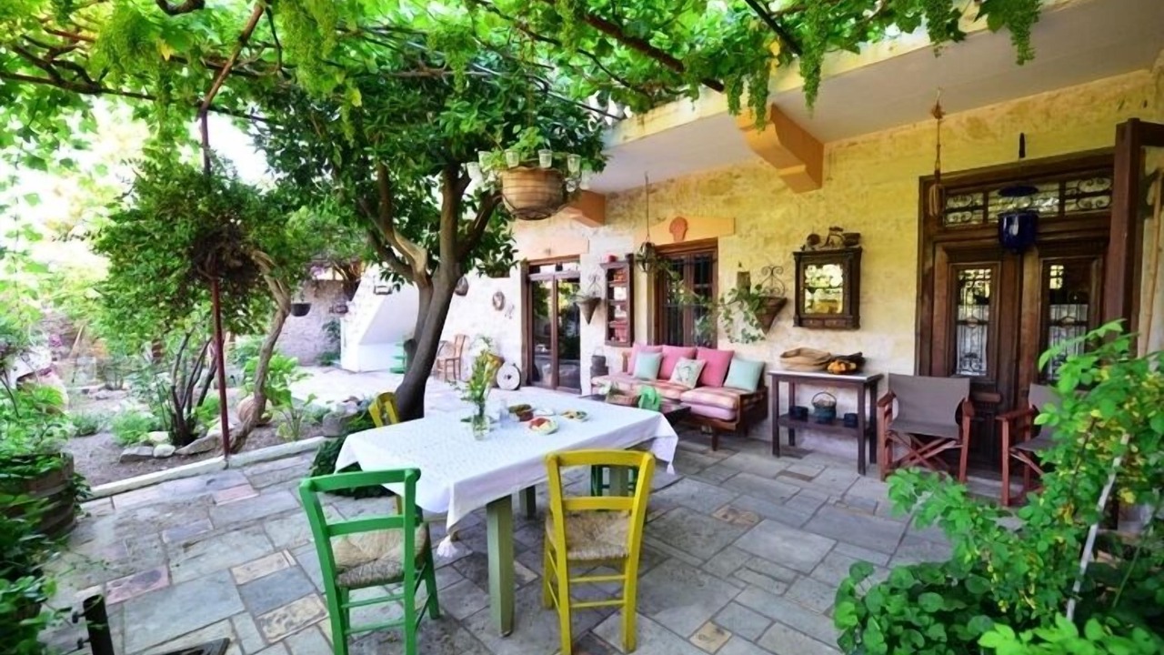 Photo of Outdoor in Sarkhos
