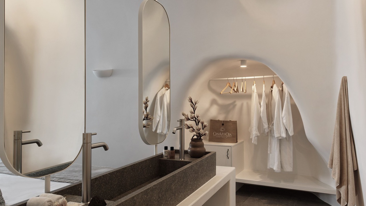 Photo of Bathroom in Oia