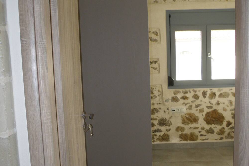 Photo of Bathroom in Mylopotamos