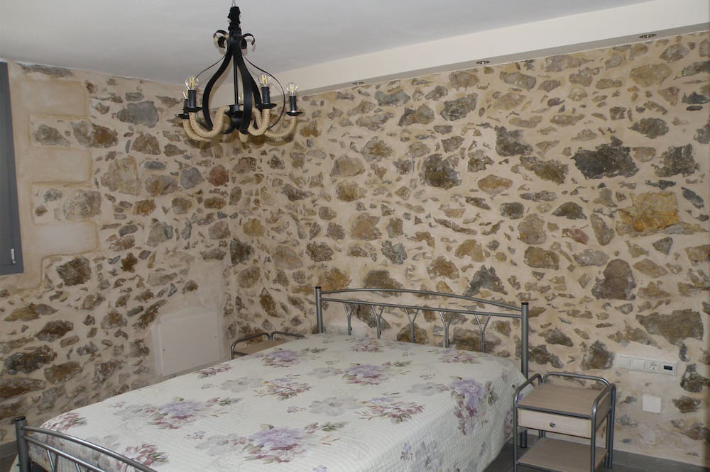 Photo of Bedroom in Mylopotamos