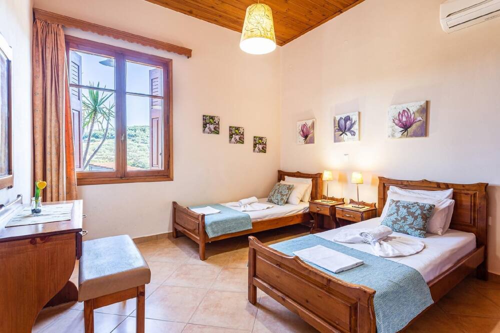 Photo of Bedroom in Platanias