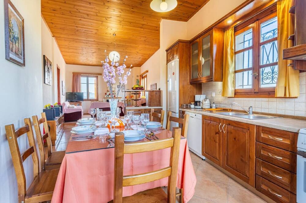 Photo of Kitchen in Platanias