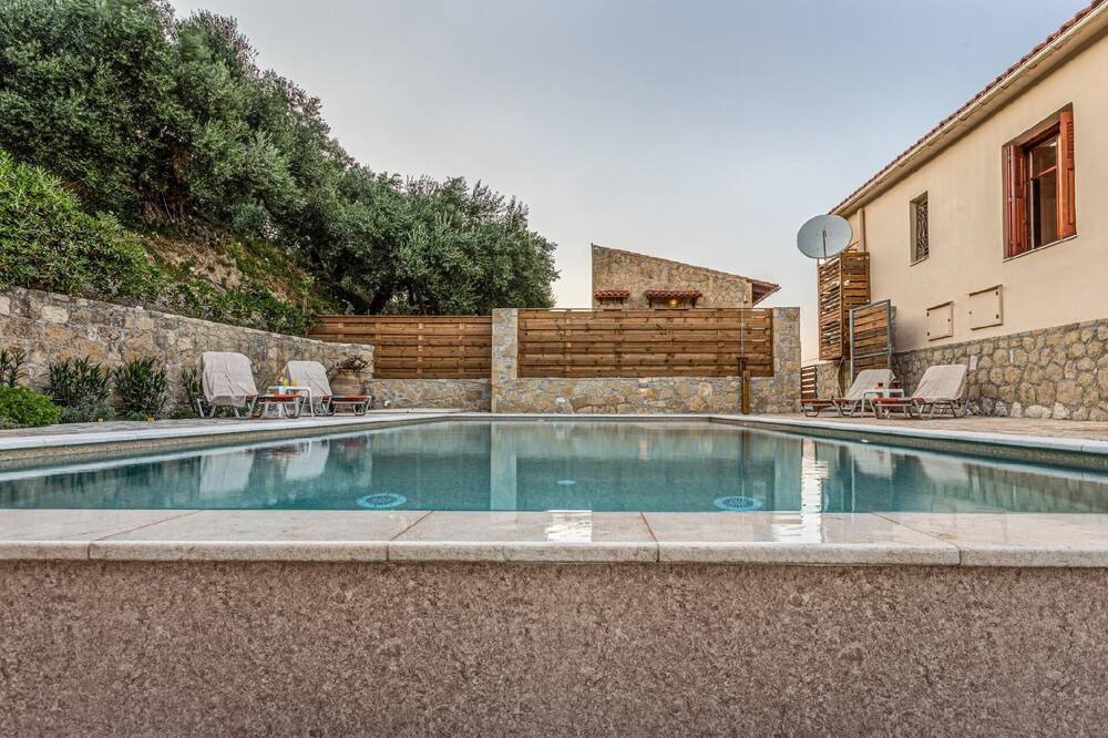 Photo of Outdoor in Platanias