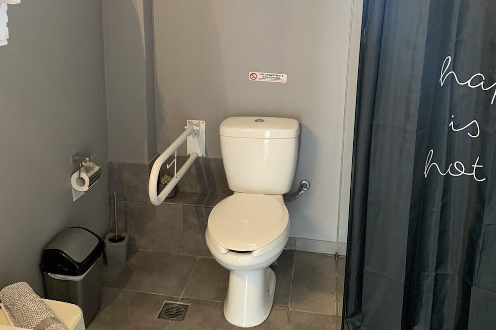 Photo of Bathroom in Kourouta