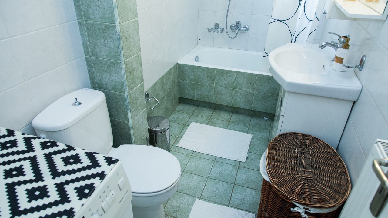Photo of Bathroom in Peristeri