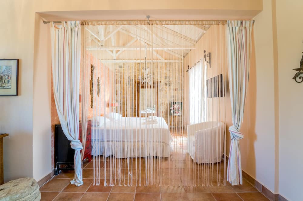 Photo of Bedroom in Kounopetra