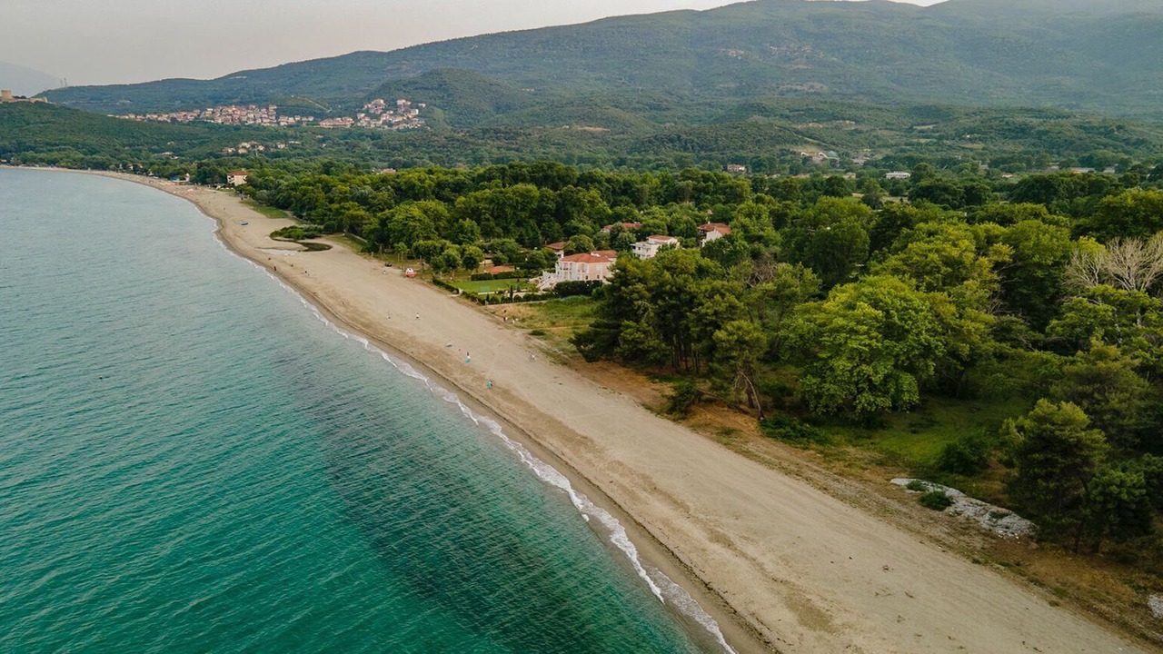Photo of Others in Paralia Skotinis