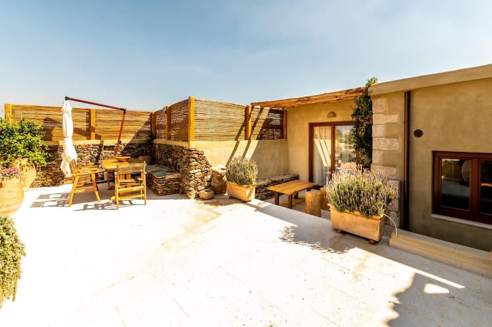 Photo of Patio Balcony in Chamezi
