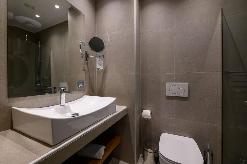 Photo of Bathroom in Artemisia